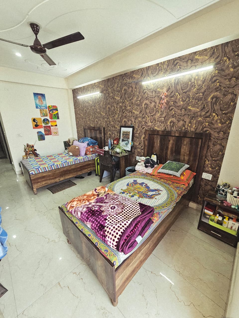Girls pg sector 17 Gurugram